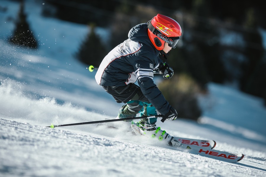 Côte des skis d'occasion